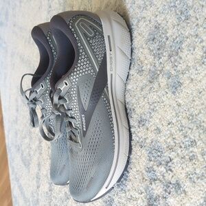 Brooks Ghost 14 Shoes - Women's 8.5